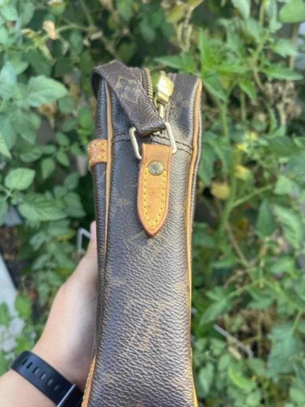 Louis Vuitton danube pm crossbody bag - Picture 5 of 14